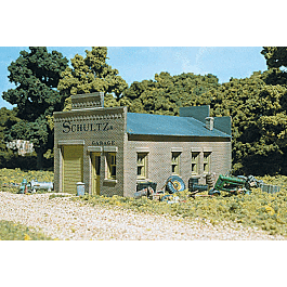 Woodland Scenics DPM Landmark Structures(R) -- Schultz's Garage - Kit - 3 x 4-3/4"7.7 x 12.2cm